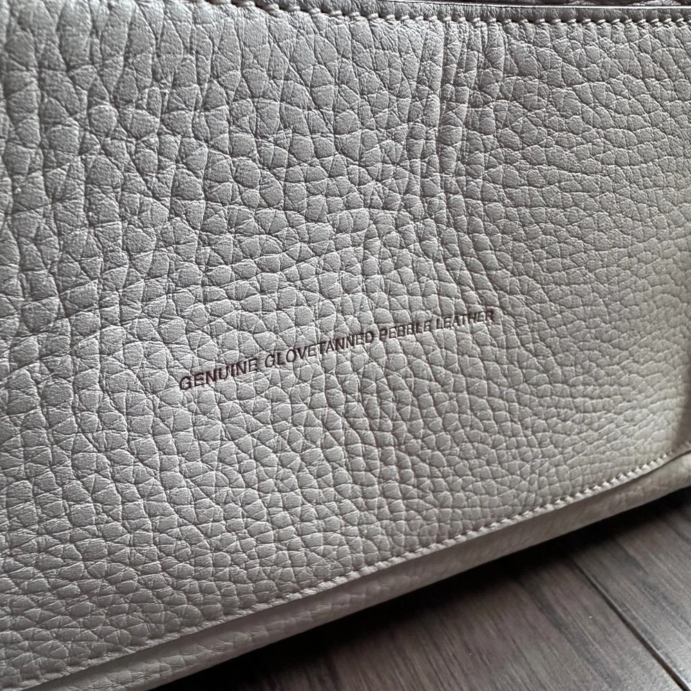 LIMITED EDITION Coach Rogue Bag / 1941 N2 RG-20315/  White with Dark Hardware - Picture 9 of 16